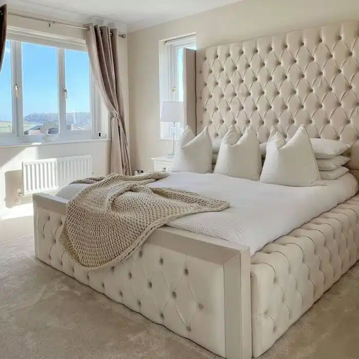 Alexander Bed