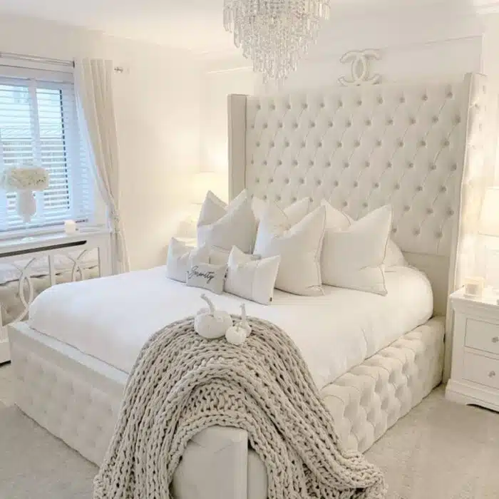 Alexander Bed