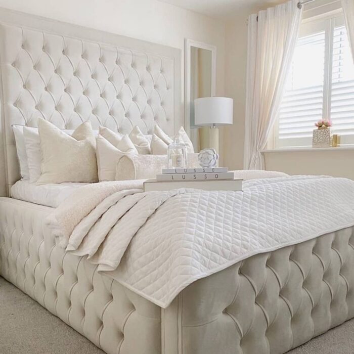 Ambassador Bed