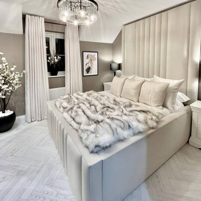Bellagio Bed