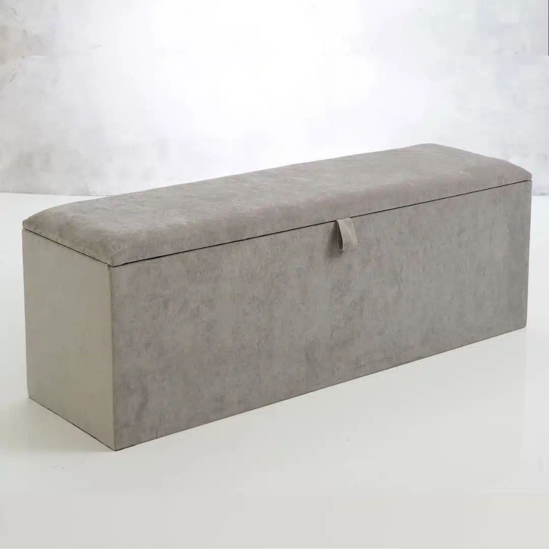 Berlin Ottoman Box (1) Berlin Ottoman Box - Image 1