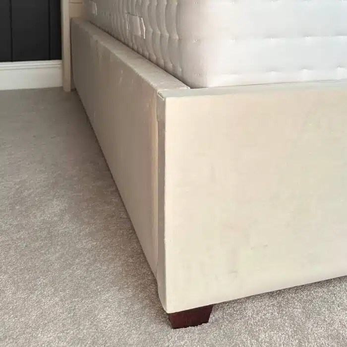 Cariad Bed