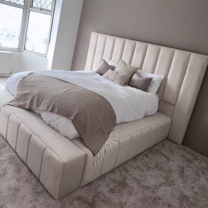 Merry Deluxe Bed